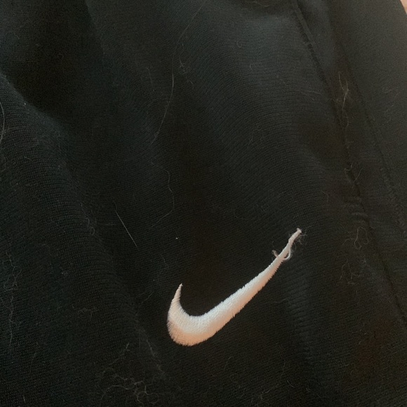 Nike Sweatpants - Picture 2 of 3
